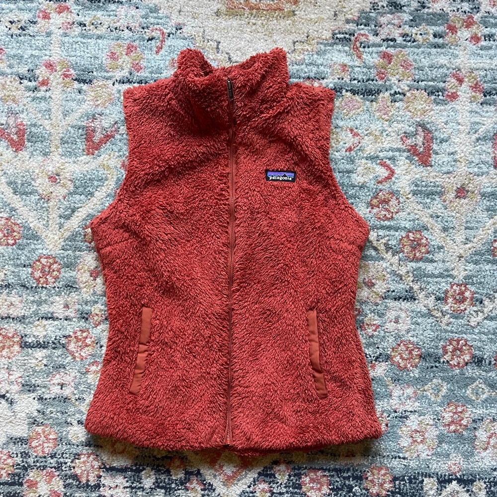 Patagonia Women's Los Gatos Fleece Vest medium burnt orange